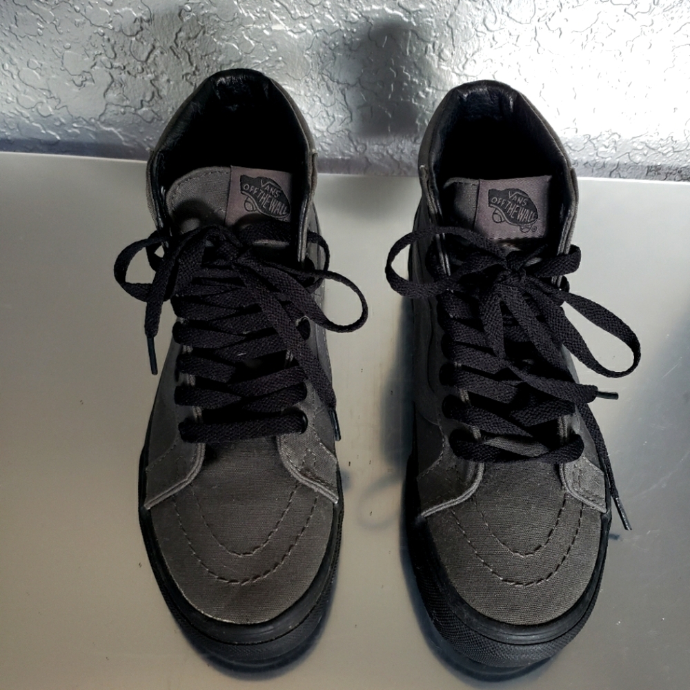Vans off the wall shoes